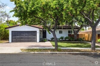 Building Photo - 3023 Royce Ln