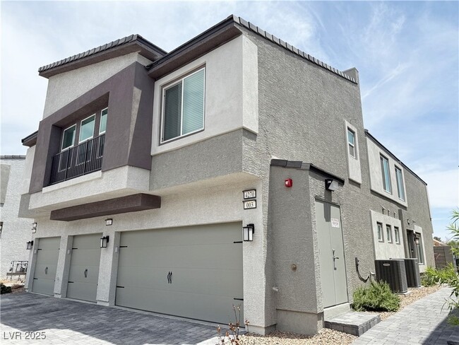 Building Photo - 4270 Lemay St