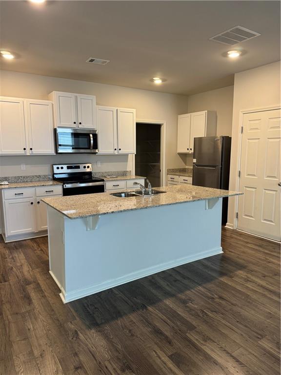 Foto del edificio - 148 Silver Beech Ln