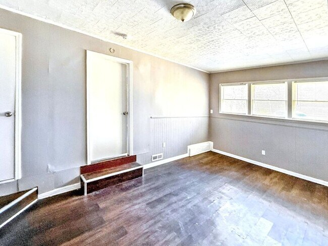Foto del edificio - 3146 Sweeney Hollow Rd