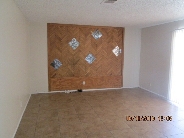 Building Photo - 508 Altamira Rd
