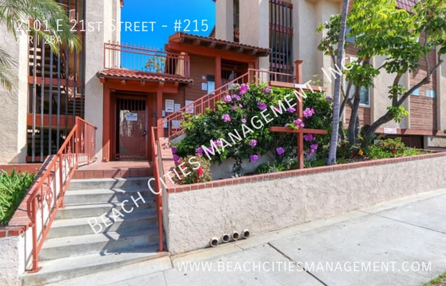 Building Photo - 2101 E 21st St