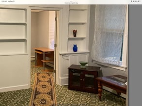 Building Photo - 25 W Main St