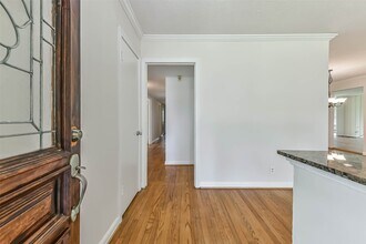 Building Photo - 3023 Fairhope St