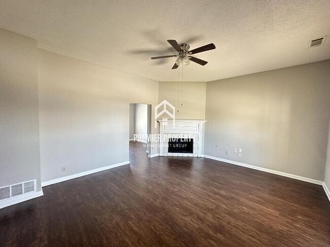 Building Photo - 4912 Copper Valley Dr W