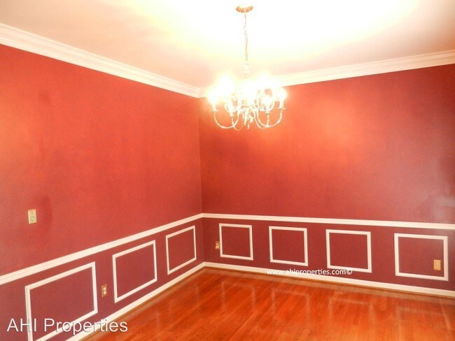 Building Photo - 3772 Kinross Dr