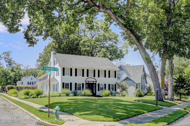 Foto del edificio - 570 N Edgemere Dr