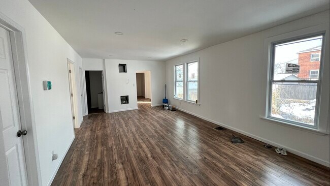 Foto del edificio - 6207 Danville Ave