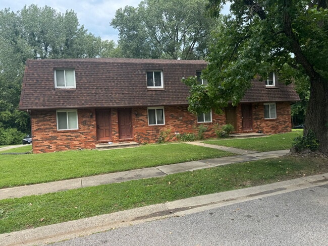 Building Photo - 116 Mesa Rd