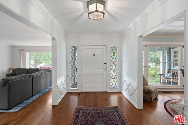 Building Photo - 2825 Haddington Dr