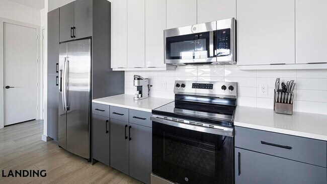 Foto del edificio - 1345 E 15th St