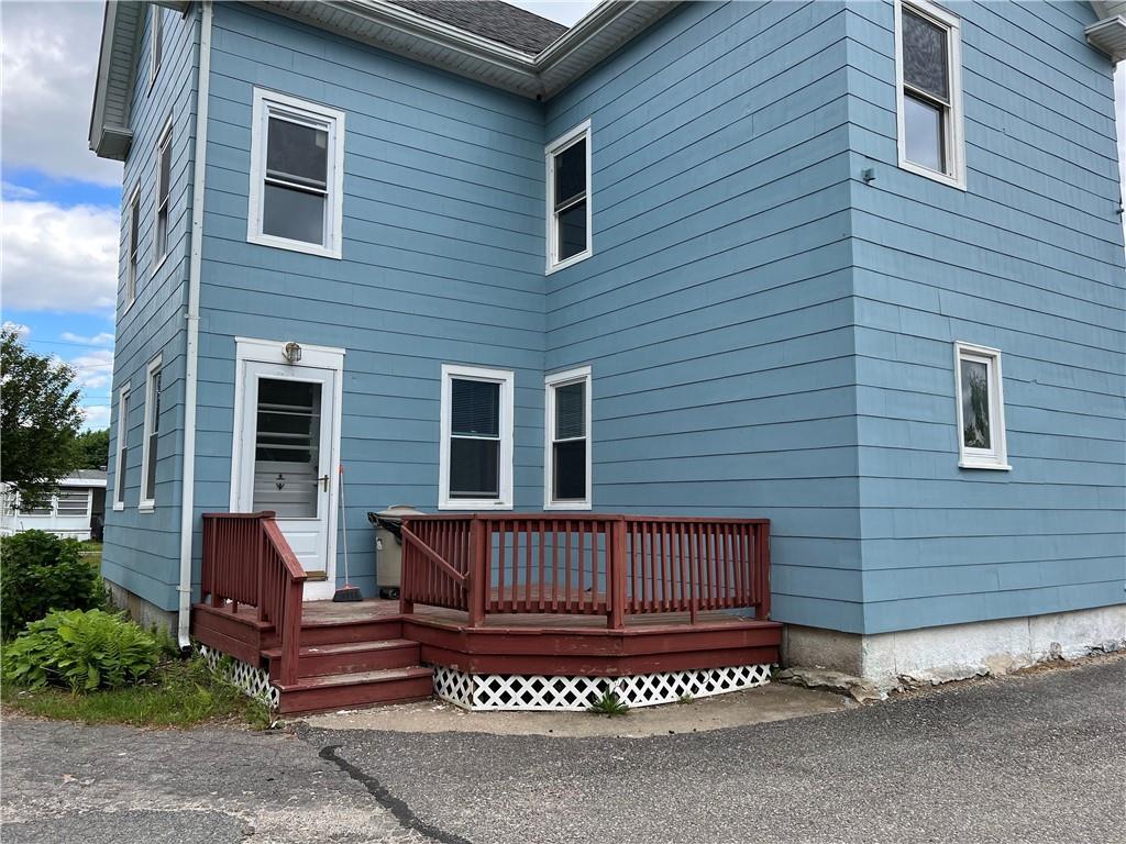 27 Woodward Rd Unit 100, Lincoln, RI 02865 Room for Rent in Lincoln