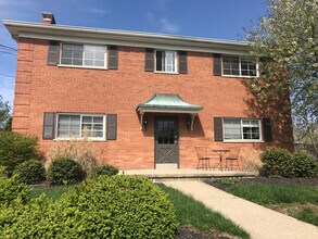 Building Photo - 1241 Corbett St