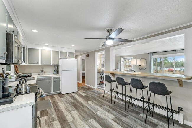 Foto del edificio - 8 Abbott Ln