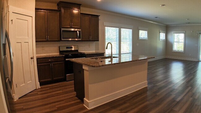 Building Photo - 312 Obsidian Ct