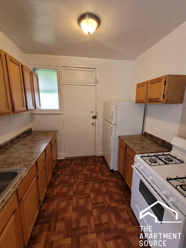Foto del edificio - 4935 N Whipple St