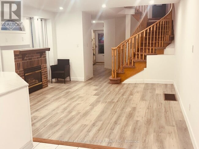 Building Photo - 48 Yellow Brick Rd