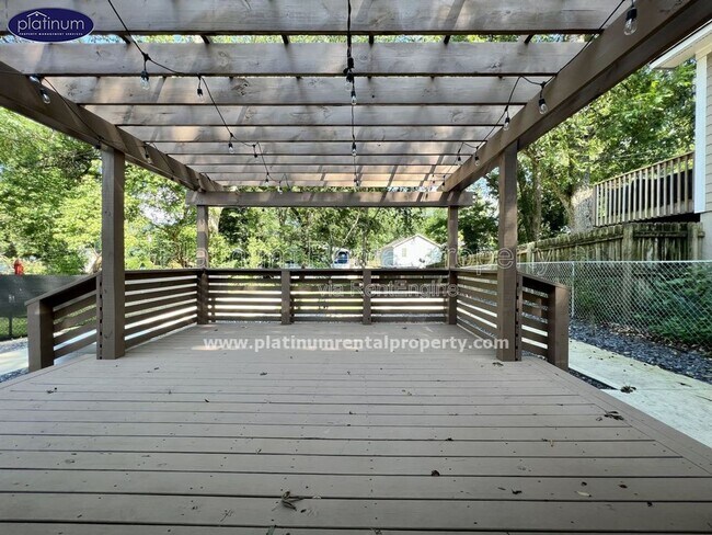 Foto del edificio - 982 Grant Terrace SE