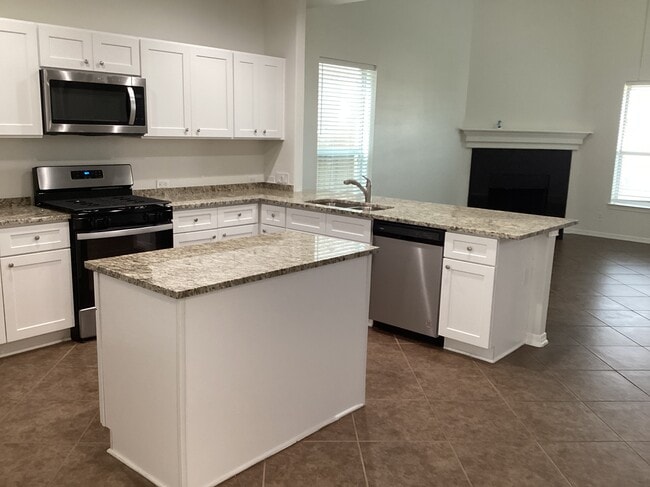 Building Photo - 6434 Tea Tree Dr