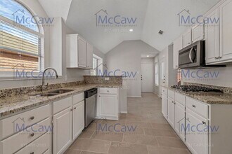 Building Photo - 2314 Stillwater Dr