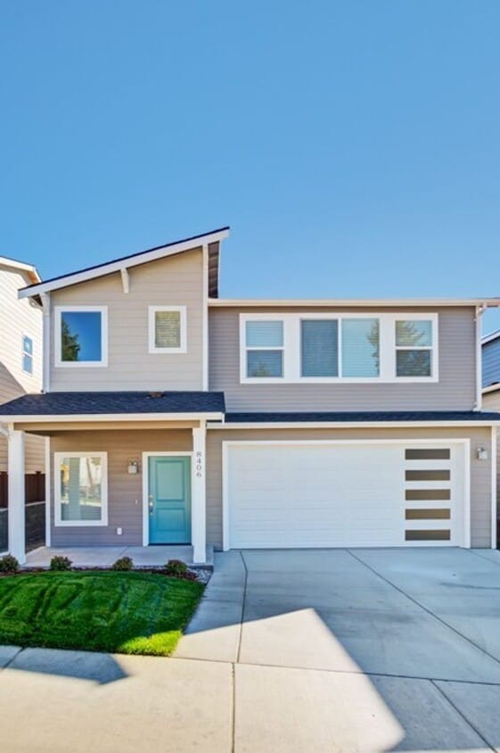 Primary Photo - 5BD 2.5BA in LSSD