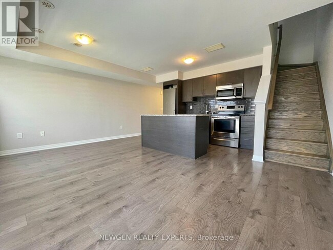 Building Photo - 153-153 William Duncan Rd
