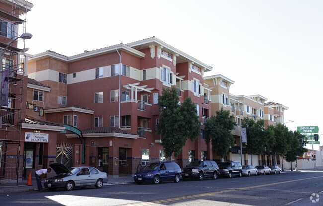 Foto del edificio - Hismen Hin-Tu Terrace Apartments