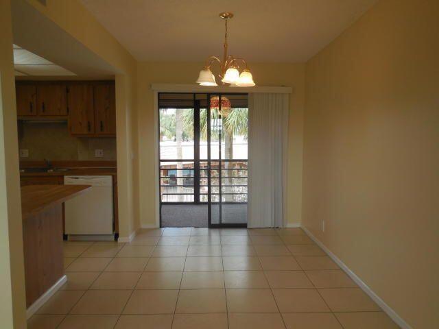 Foto del edificio - 4660 Oak Terrace Dr