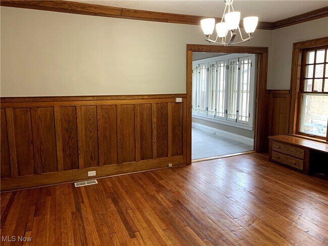 Foto del edificio - 9501 Shakespeare Pkwy