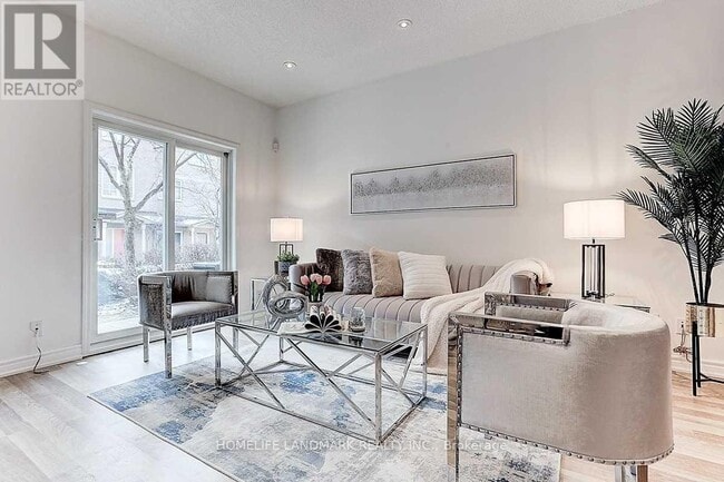 Building Photo - 21 St Moritz Way