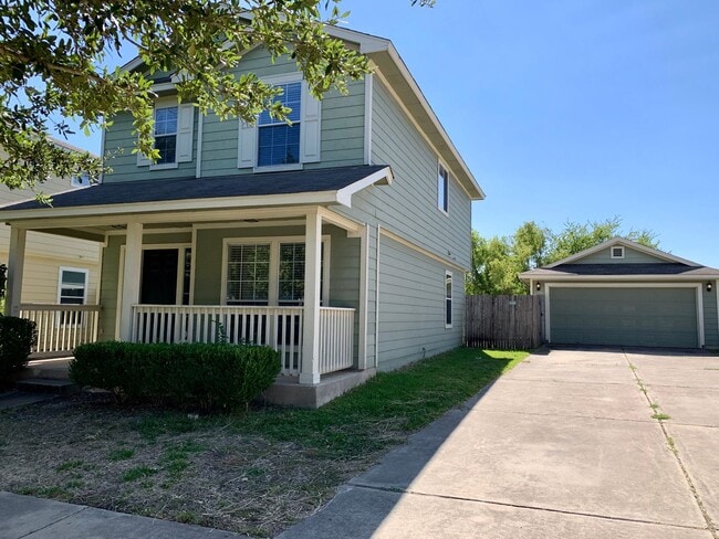 Building Photo - 2825 Deerfern Ln