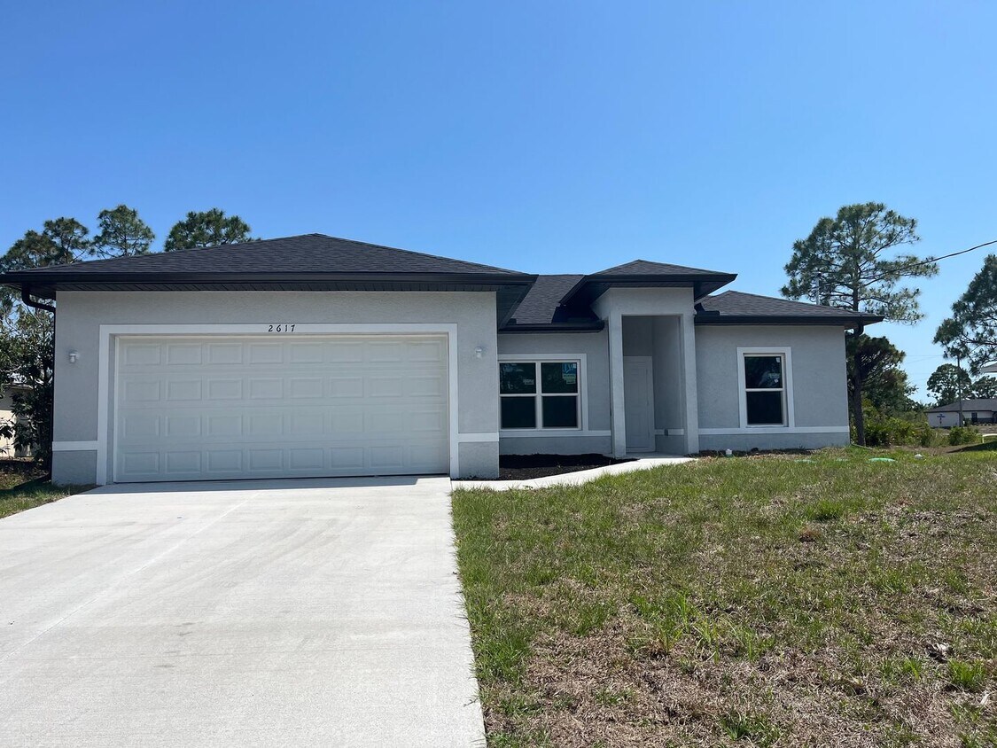 Brand New Construction-Large 3 bedroom, 2 ... - Brand New Construction-Large 3 bedroom, 2 ...