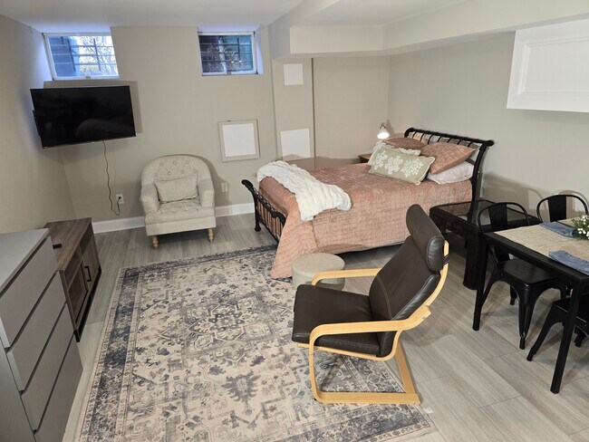 Foto del edificio - 2424 Linden Ave