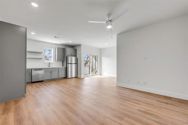 Building Photo - 5313 Reiger Ave