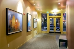Building Photo - John Court - Studio + extra room