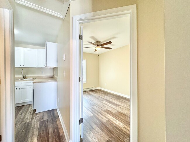 Foto del edificio - 1 Bedroom Convenient to UNC-G