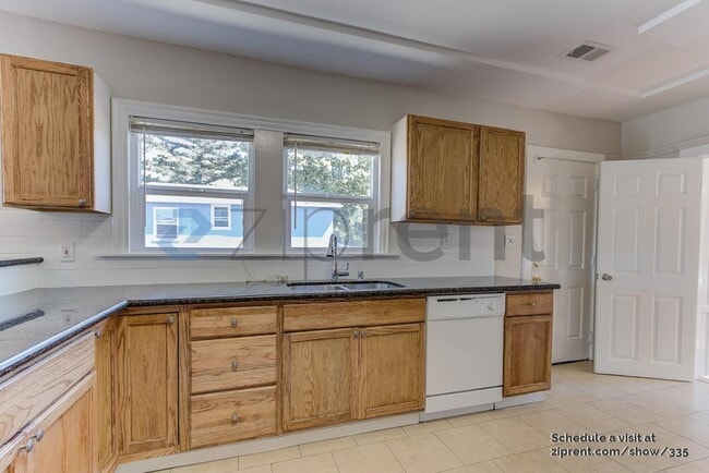 Foto del edificio - 4020 Edwards Ave