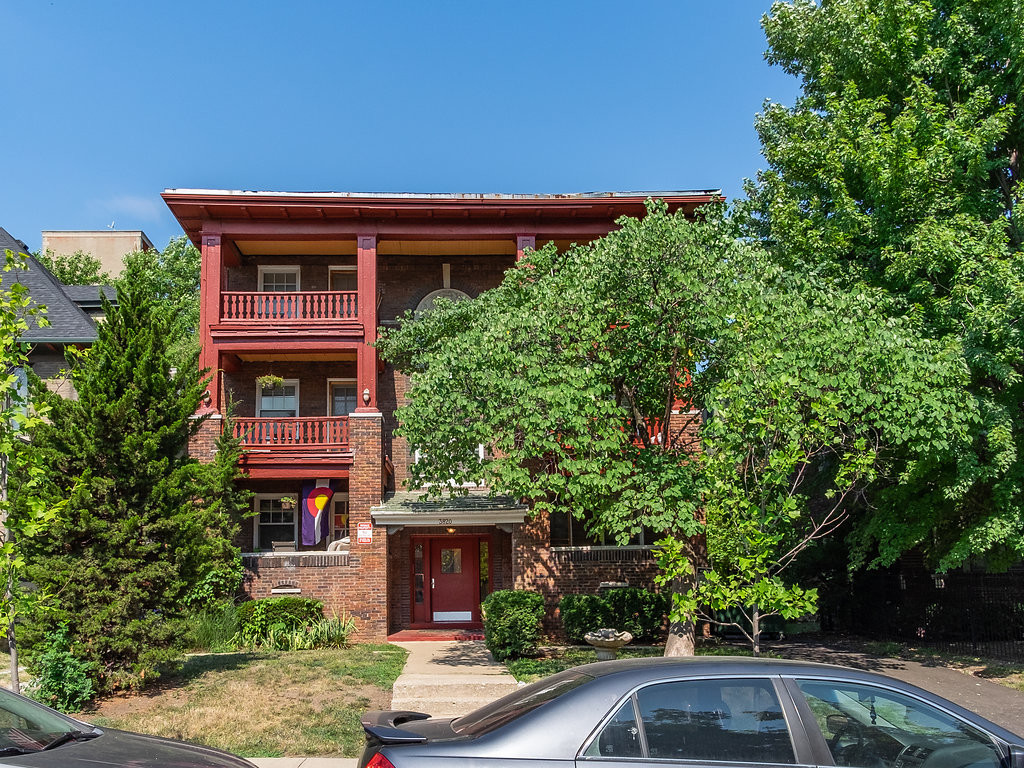 Primary Photo - 3820 Walnut St