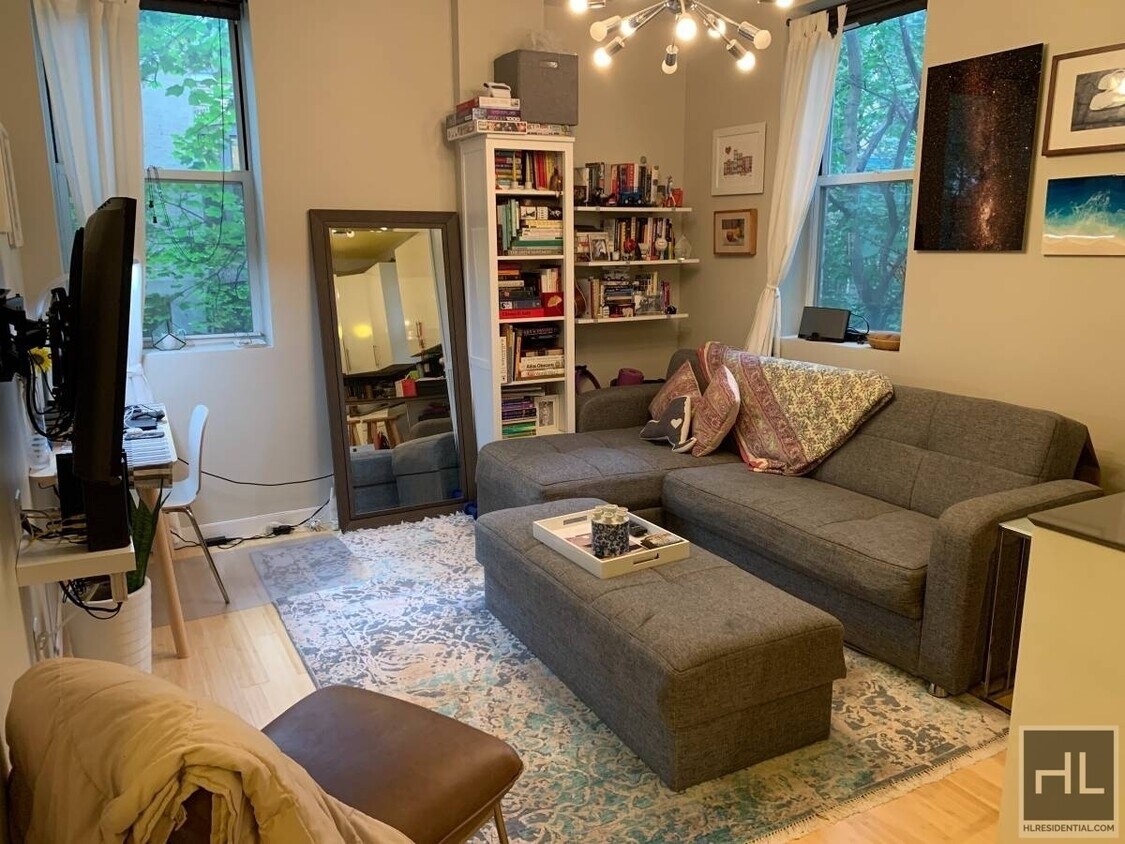 Foto principal - W 152ND ST