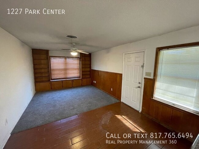 Building Photo - Charming South Fort Worth home on Corner lot