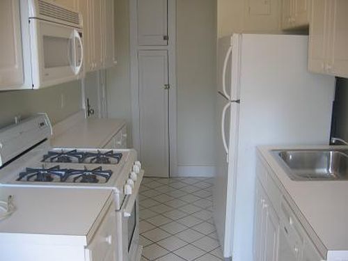 Foto del edificio - 210 E 68TH St