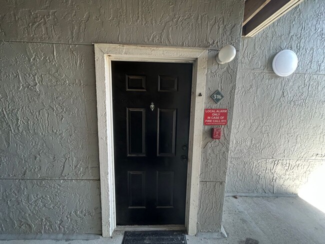 Photo - 2/2 Windsor Park Condo