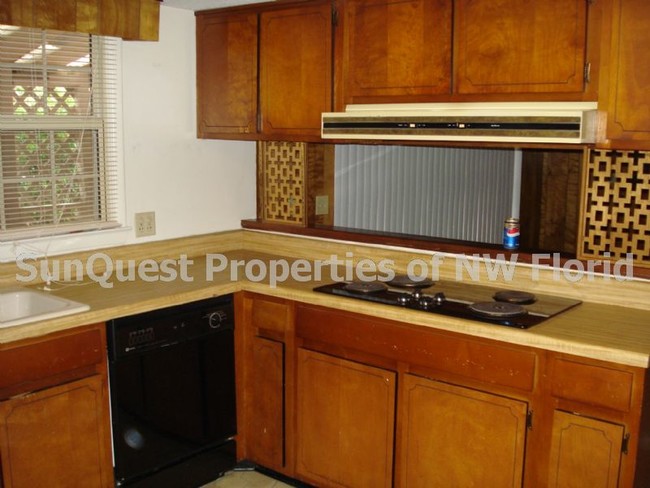 Building Photo - 6428 Berryhill Rd