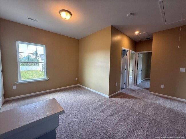 Building Photo - 95 Deodora Ln