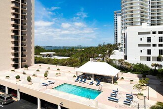 Building Photo - 4200 N Ocean Dr