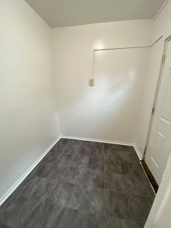 Foto del edificio - 912 N 10th St