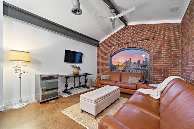 Foto del edificio - 2803 Houston Ave