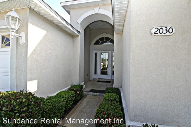 Building Photo - 3 br, 2 bath House - 2030 Fountainview Drive