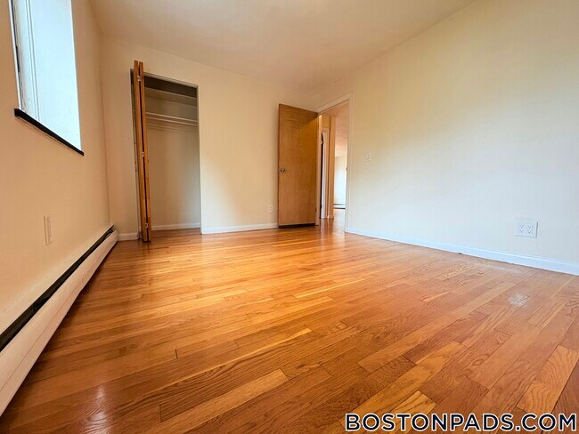 Foto del edificio - 222 Babcock St