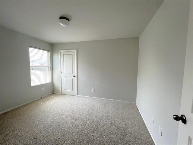 Building Photo - 6301 Seagull Ln